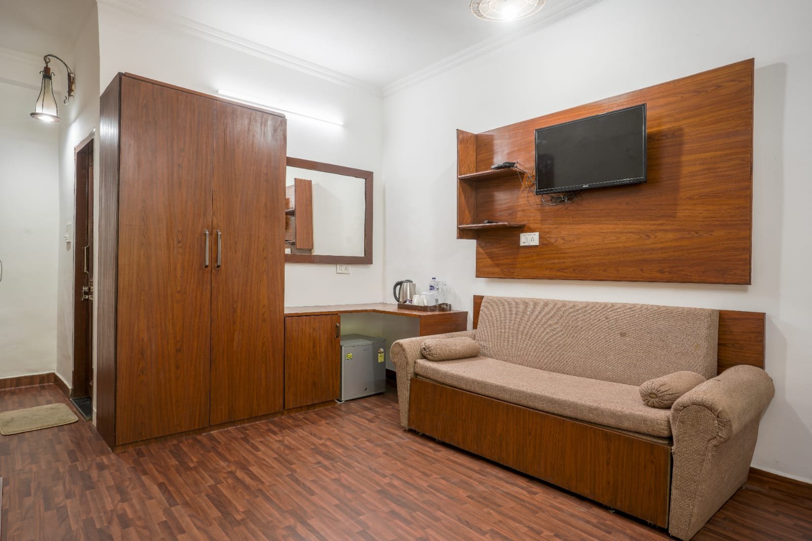 Super Deluxe Room - View 4